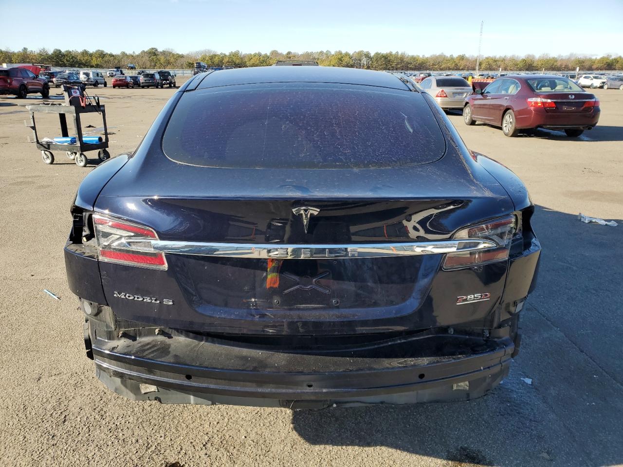 Lot #3034284084 2015 TESLA MODEL S 85