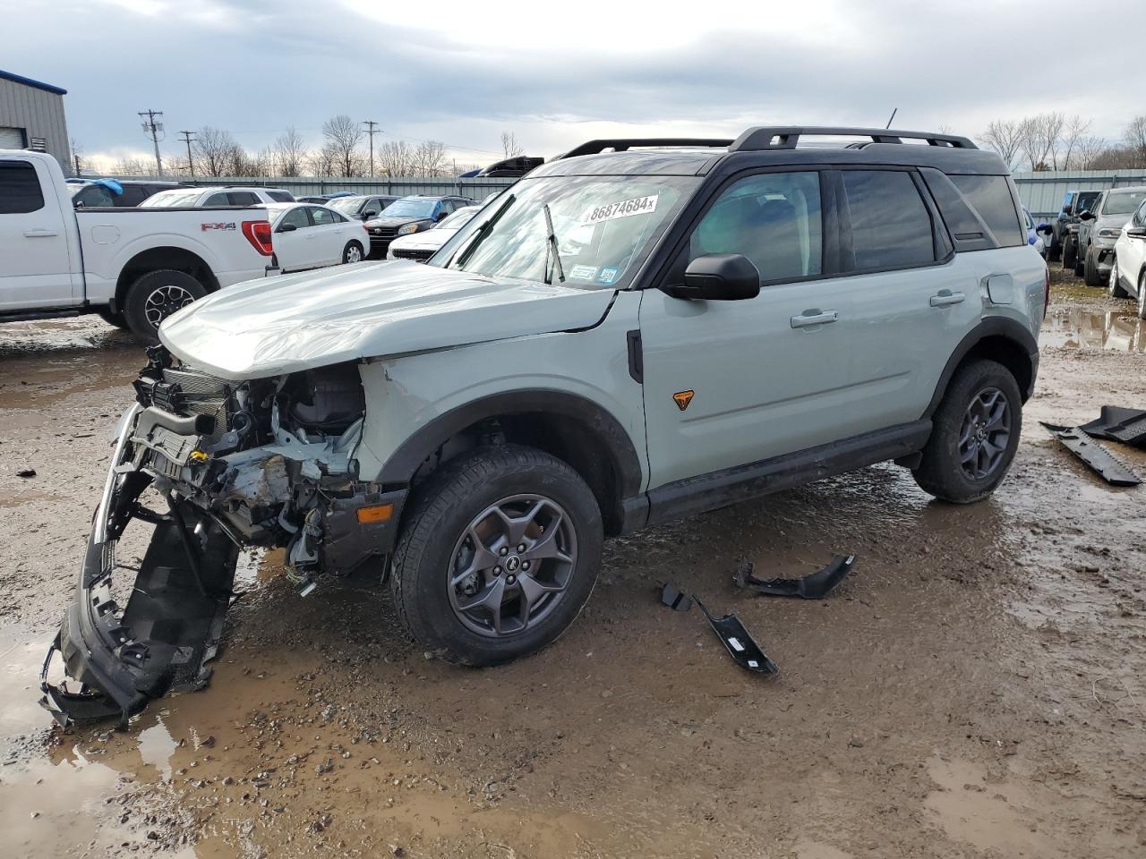  Salvage Ford Bronco