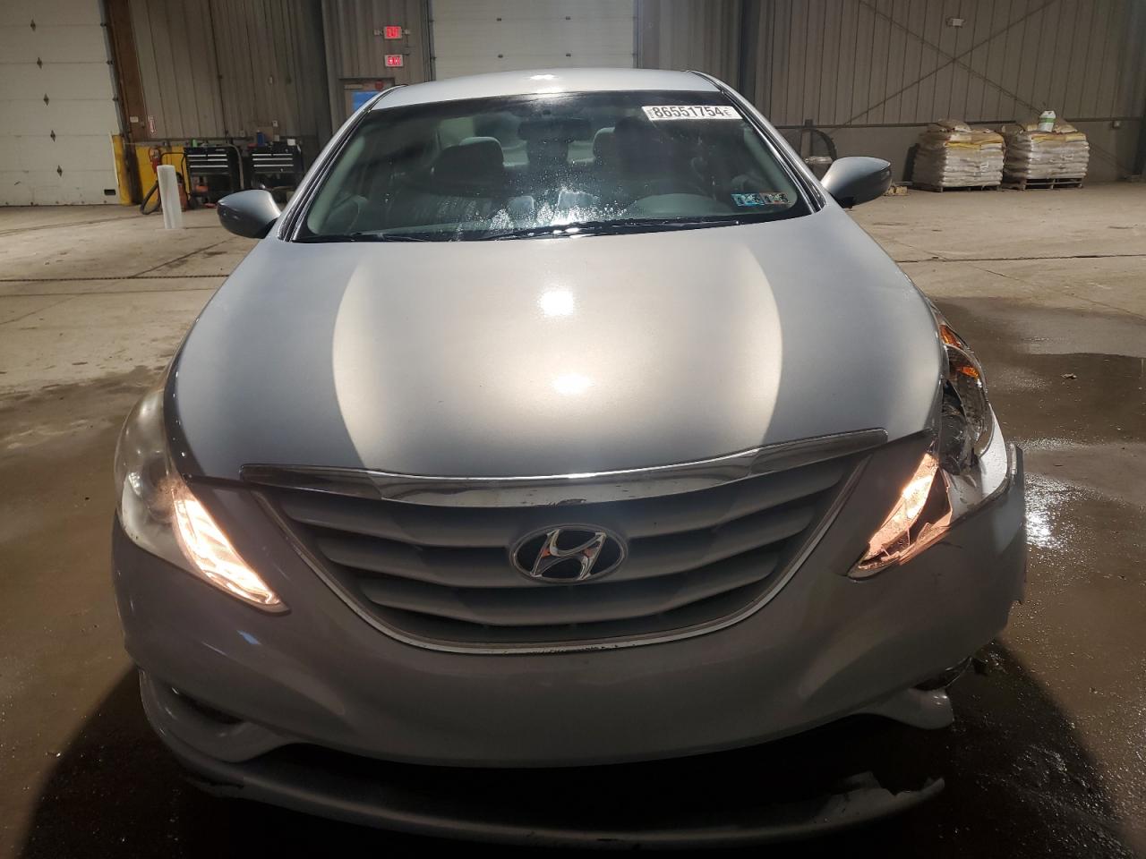 Lot #3044451753 2012 HYUNDAI SONATA GLS