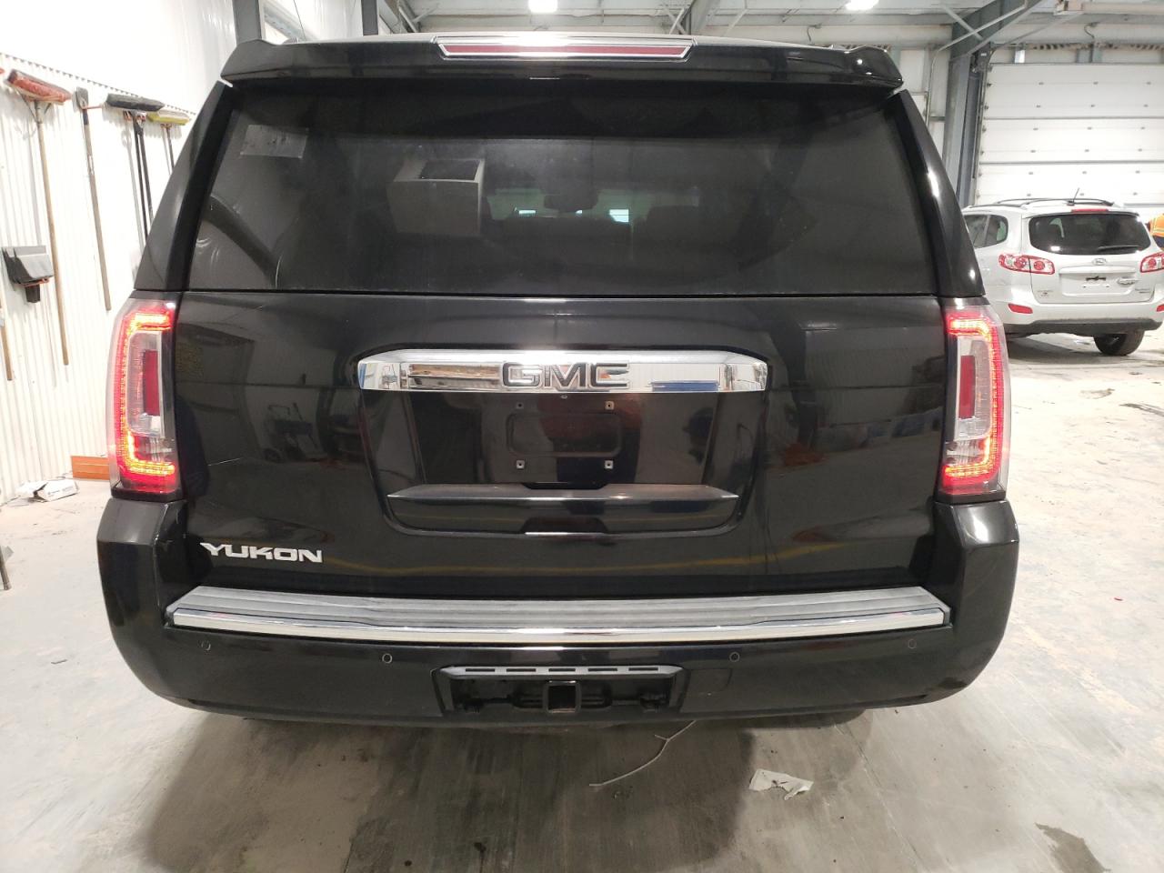 Lot #3033099016 2015 GMC YUKON DENA