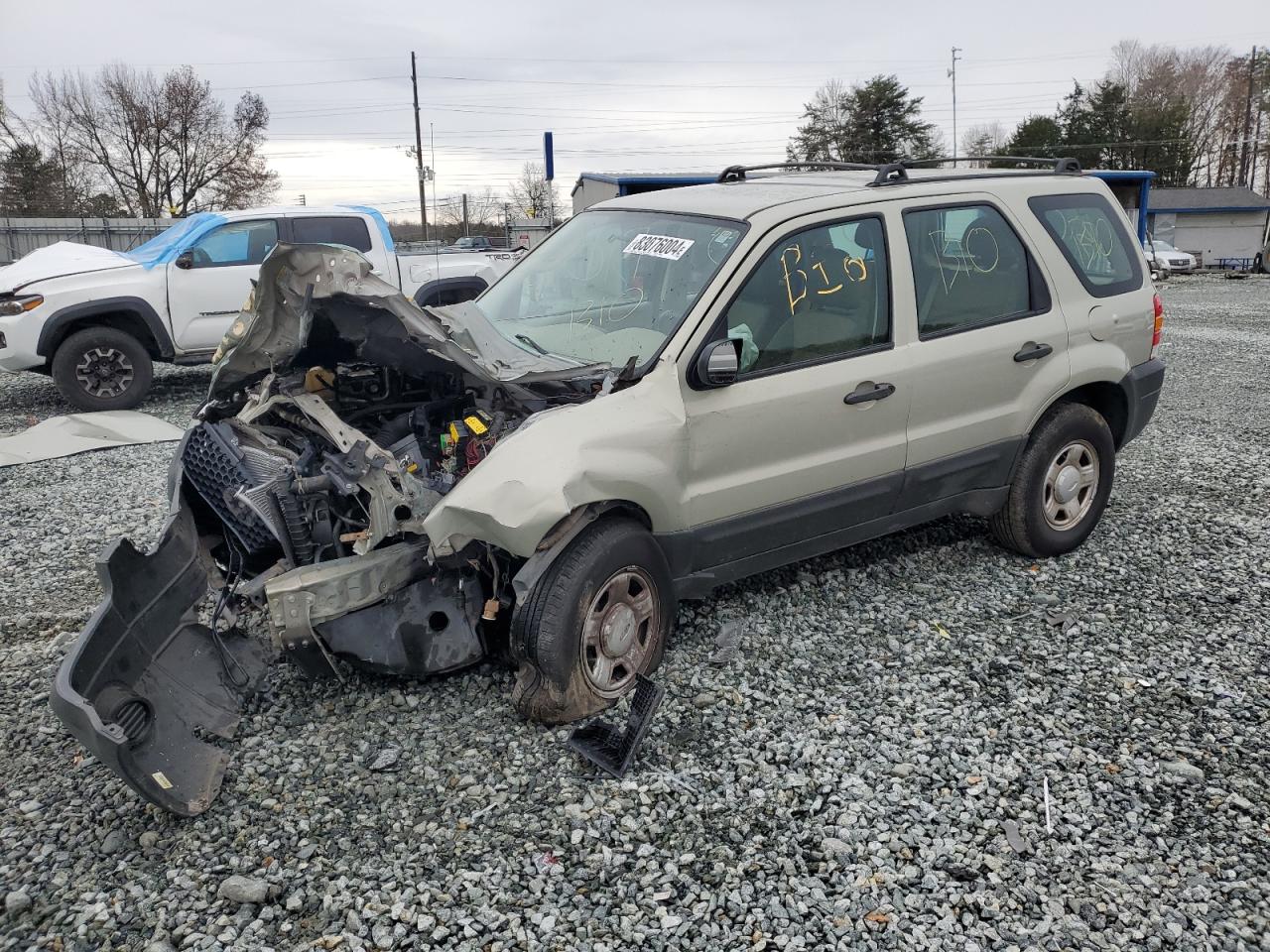  Salvage Ford Escape