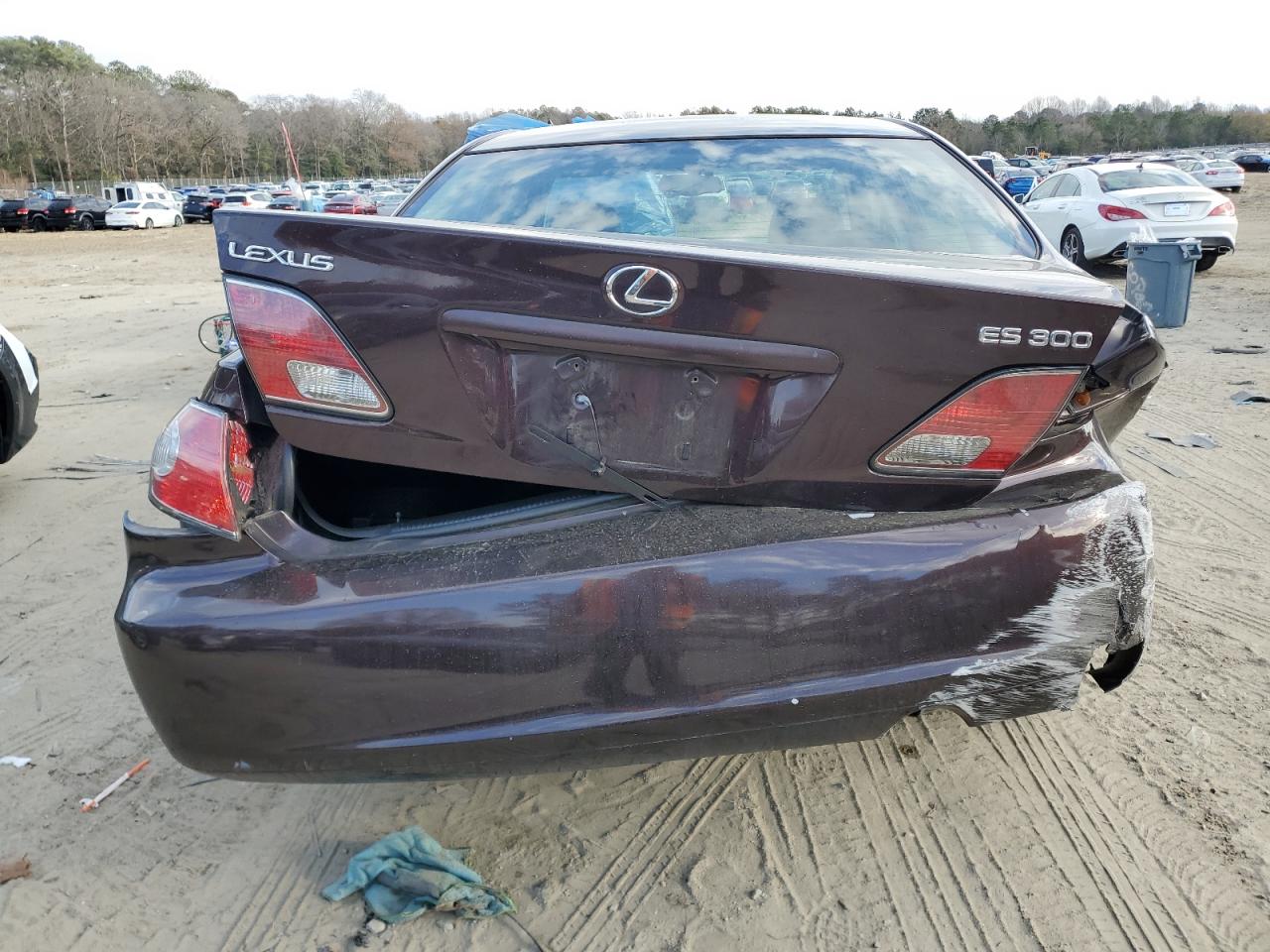 Lot #3024918385 2002 LEXUS ES 300