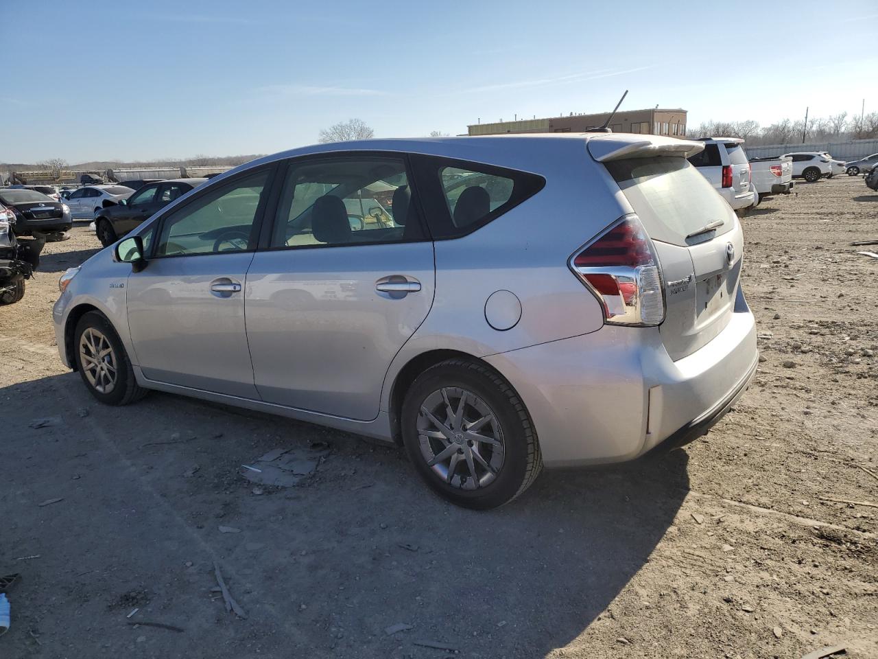 Lot #3031447906 2015 TOYOTA PRIUS V