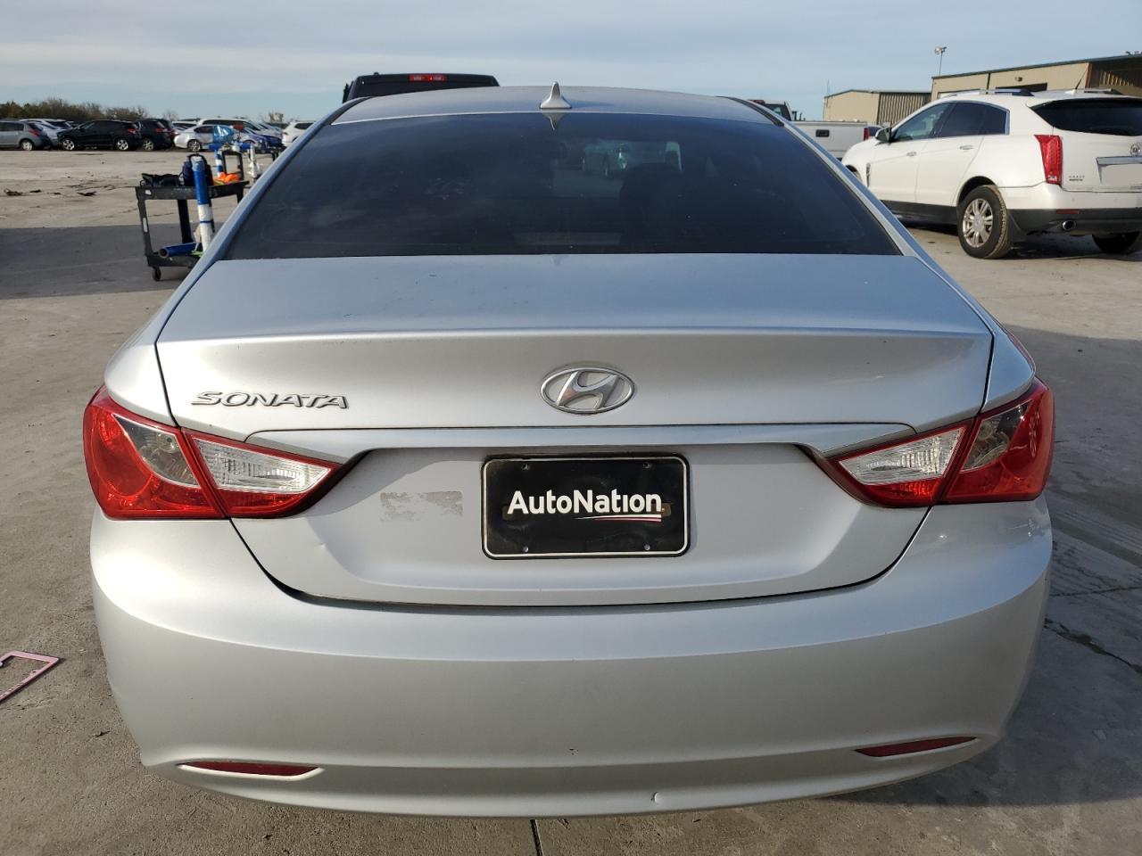 Lot #3037887268 2013 HYUNDAI SONATA GLS