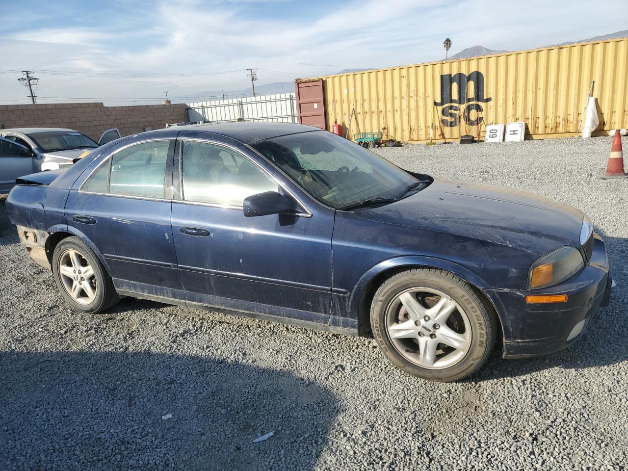 Lot #3044946784 2002 LINCOLN LS