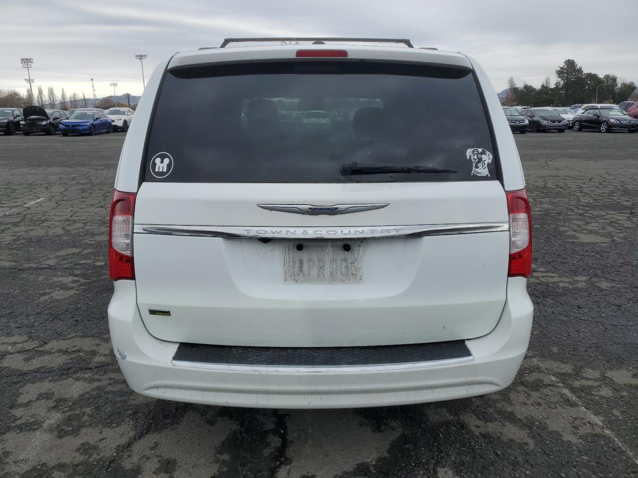 Lot #3025695344 2014 CHRYSLER TOWN & COU