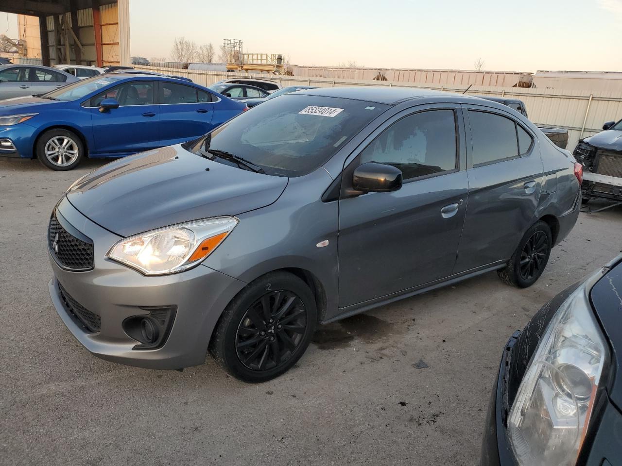  Salvage Mitsubishi Mirage