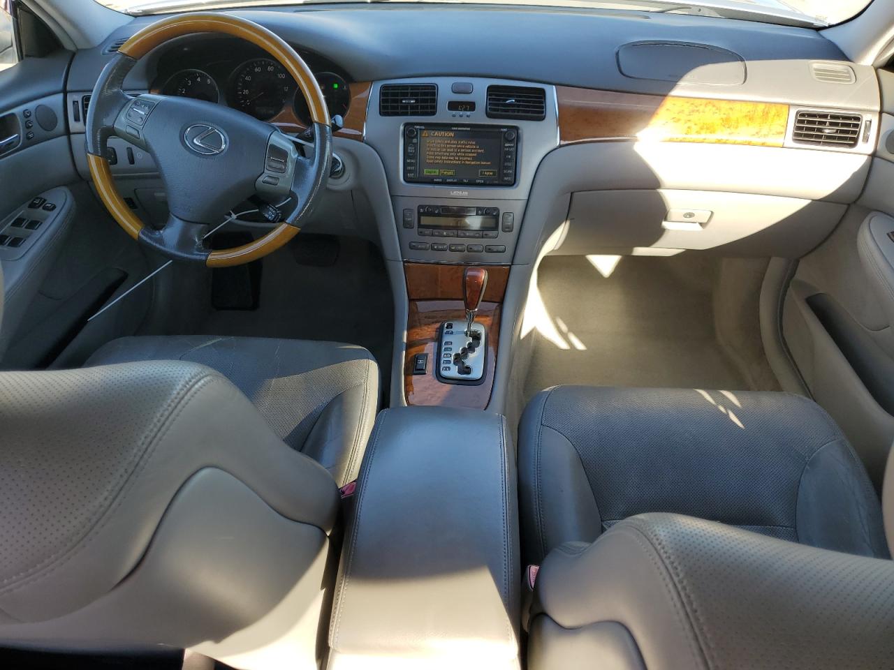 Lot #3045640653 2005 LEXUS ES 330