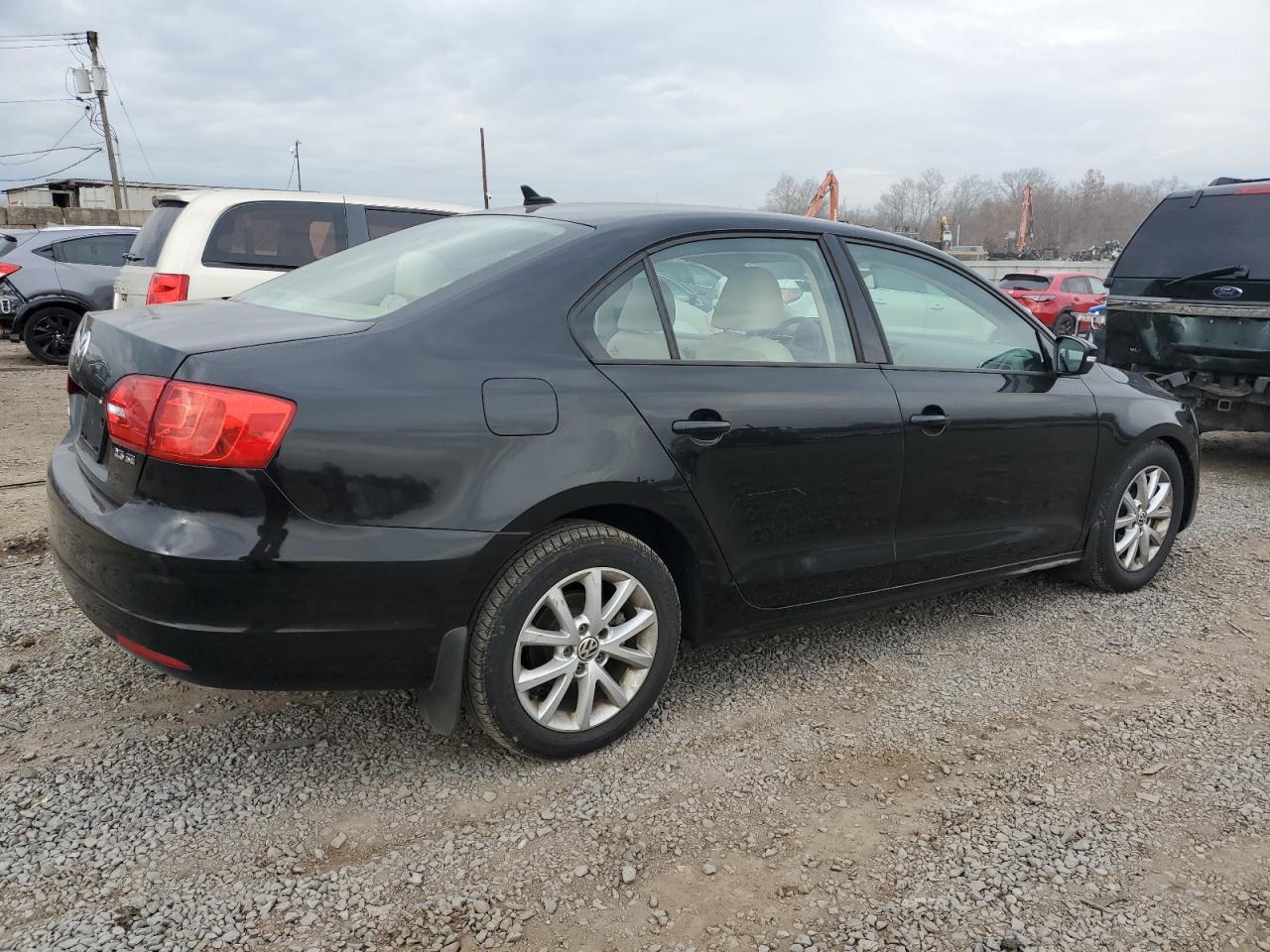 VOLKSWAGEN JETTA SE