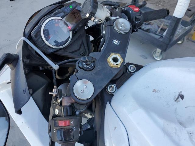 2023 SUZUKI GSX-R600 JS1GN7FA6P7100575