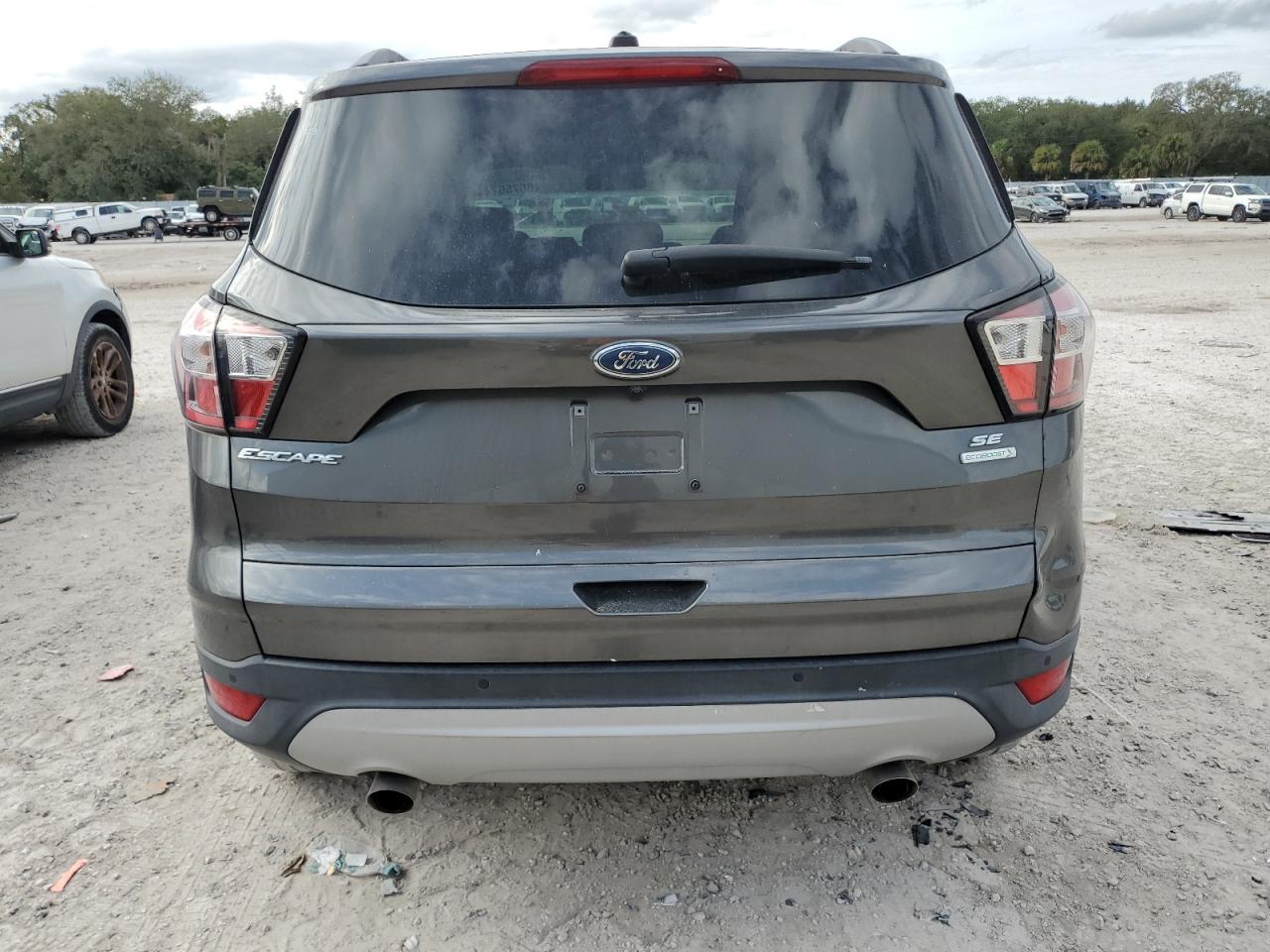 Lot #3041869414 2017 FORD ESCAPE SE