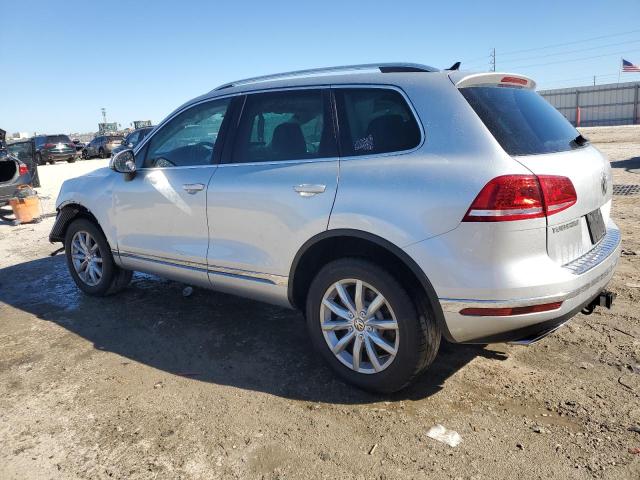 VIN WVGEP9BPXFD005655 2015 VOLKSWAGEN TOUAREG no.2