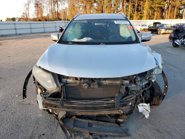 2015 NISSAN ROGUE S/SL KNMAT2MT4FP514090