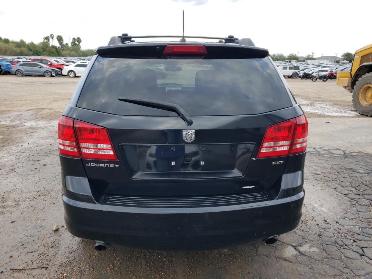 Lot #3046026345 2009 DODGE JOURNEY SX