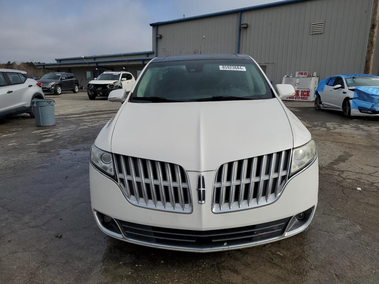 Lot #3034494785 2011 LINCOLN MKT