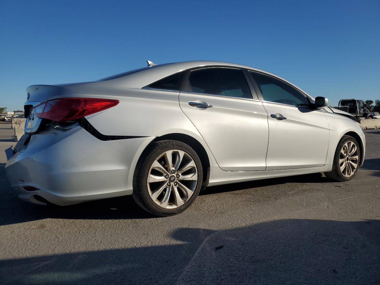 Lot #3029603121 2011 HYUNDAI SONATA SE