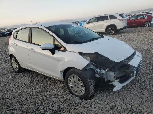 VIN 3FADP4TJ0GM172163 2016 FORD FIESTA no.4