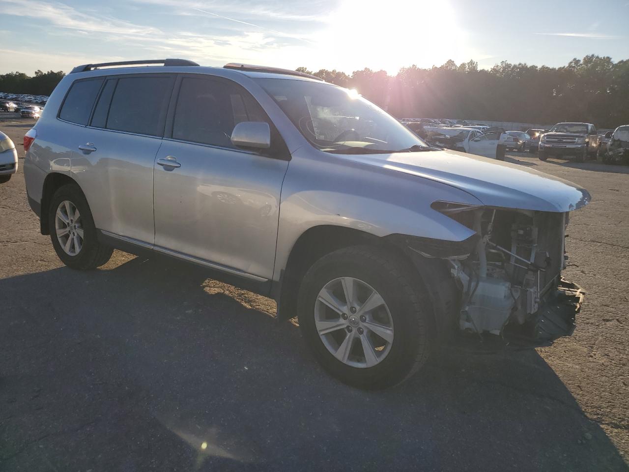 Lot #3024190819 2012 TOYOTA HIGHLANDER