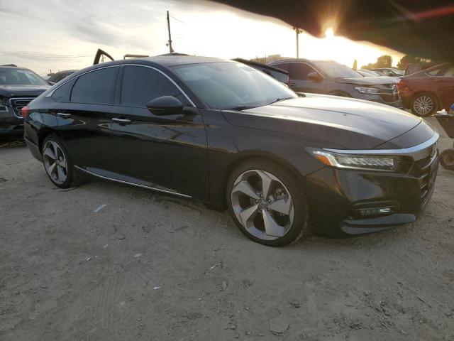 VIN 1HGCV1F94JA021652 2018 HONDA ACCORD no.4