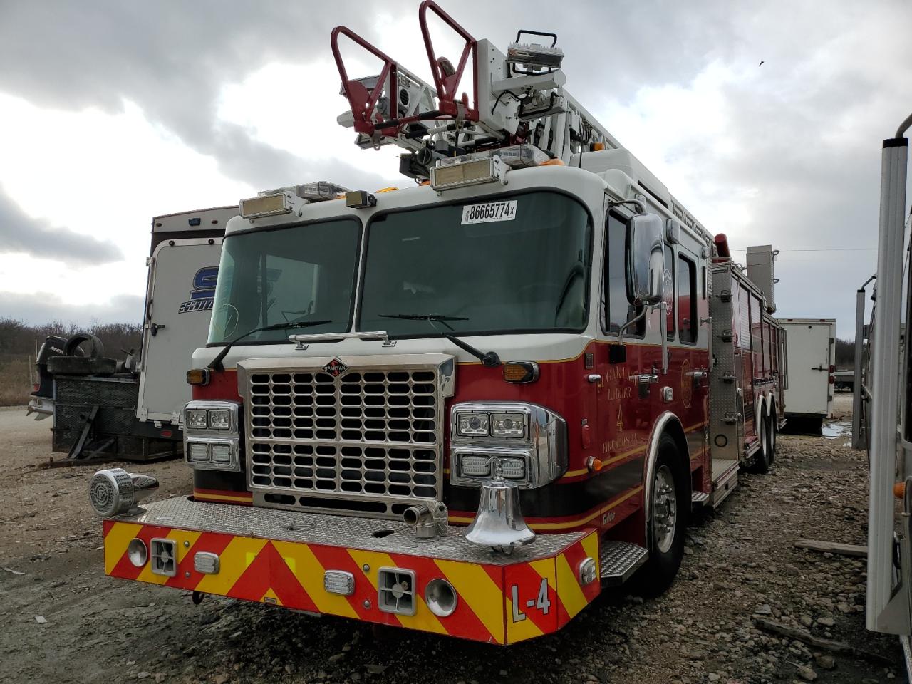 Lot #3053269771 2013 SPARTAN MOTORS FIRETRUCK