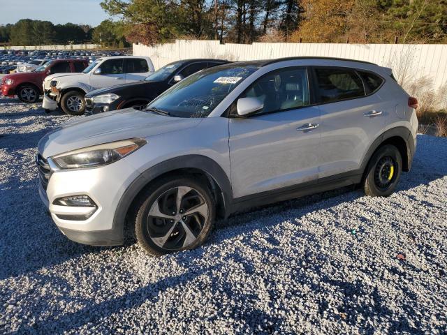 HYUNDAI TUCSON LIM 2016 silver 4dr spor gas KM8J33A26GU058898 photo #1