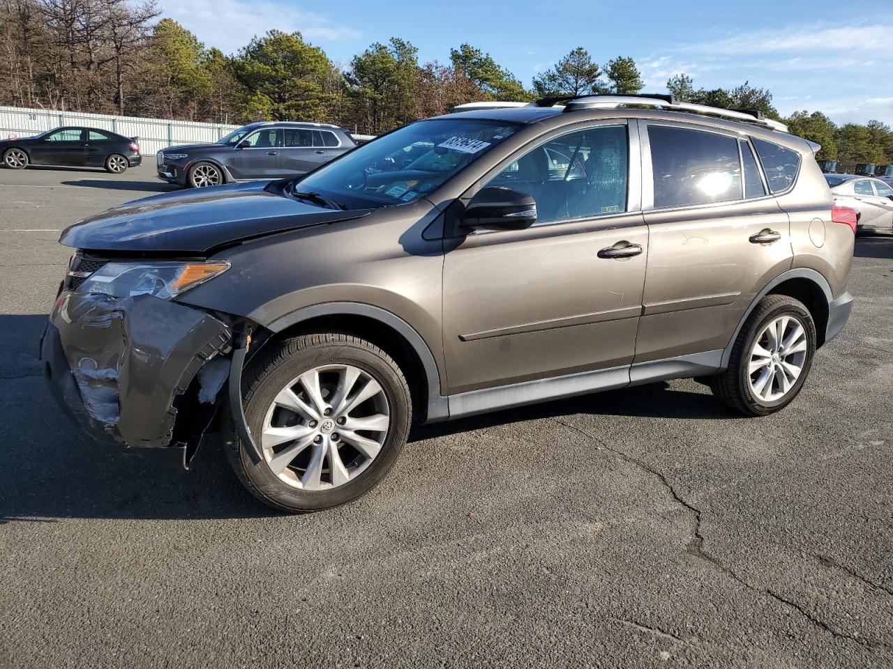  Salvage Toyota RAV4