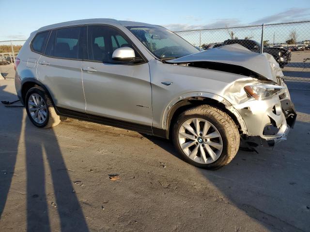 VIN 5UXWX9C56G0D89563 2016 BMW X3 no.4