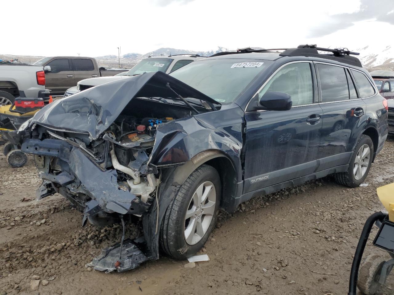  Salvage Subaru Outback