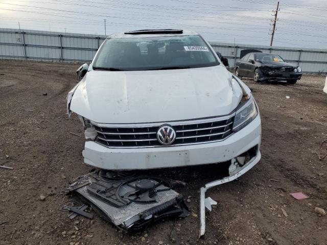 2017 VOLKSWAGEN PASSAT SEL - 1VWCT7A34HC038019