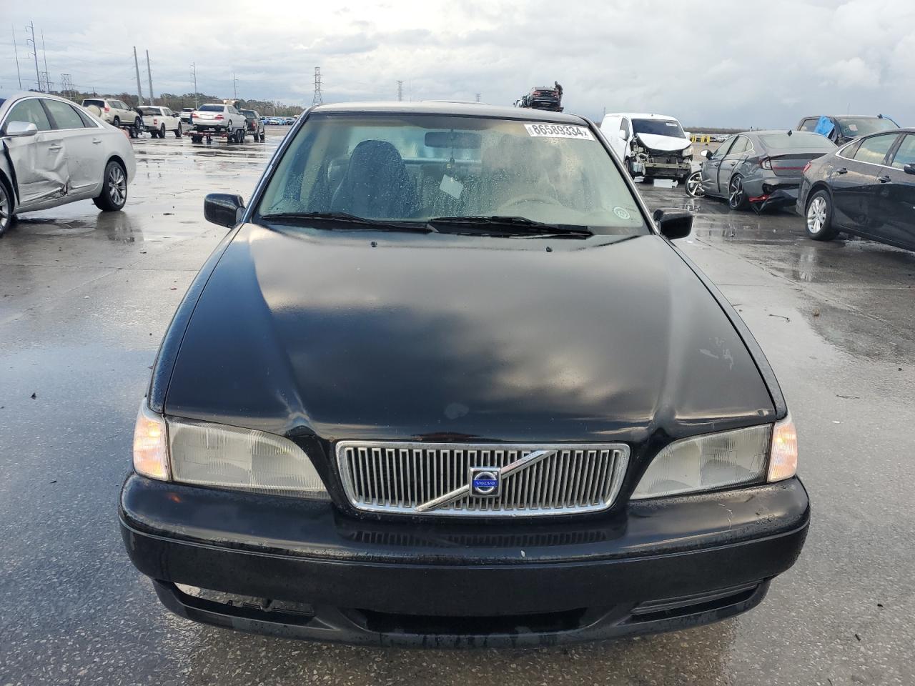 Lot #3045624648 2000 VOLVO S70 BASE