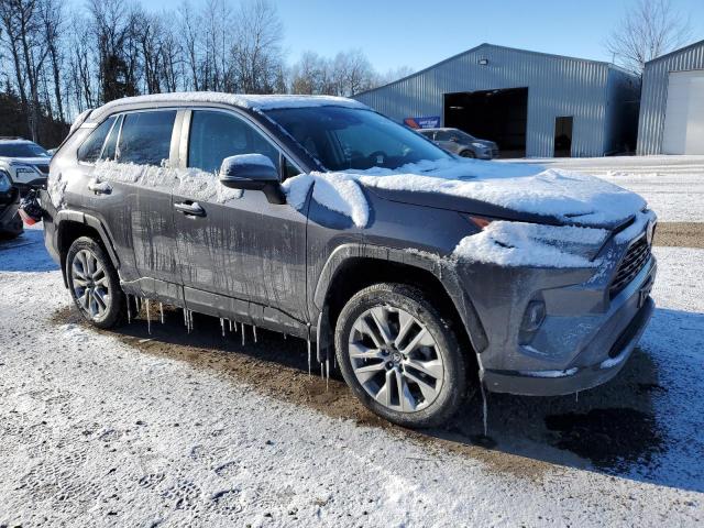 2022 TOYOTA RAV4 XLE - 2T3R1RFV0NC297982