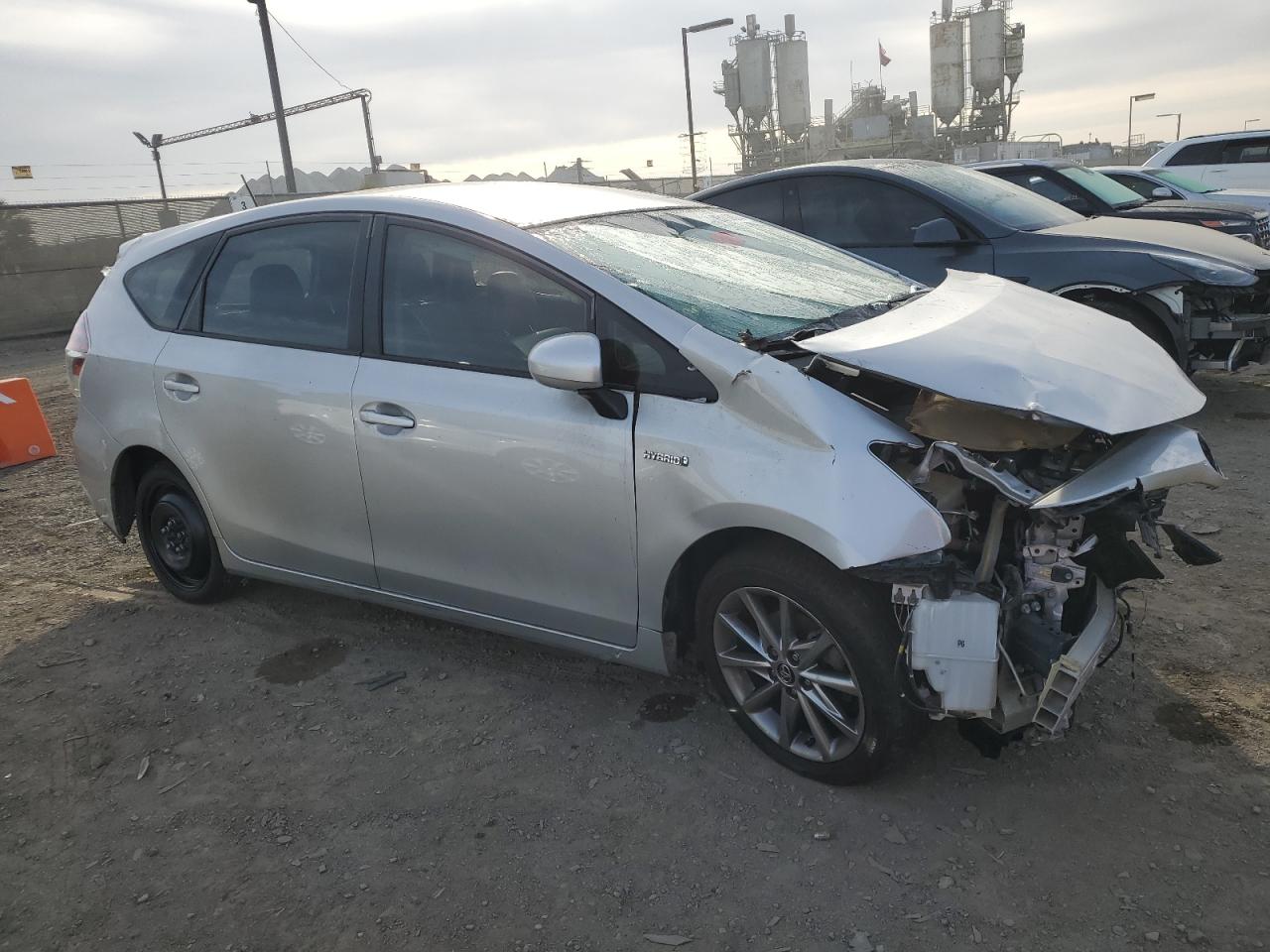 Lot #3025754336 2017 TOYOTA PRIUS V