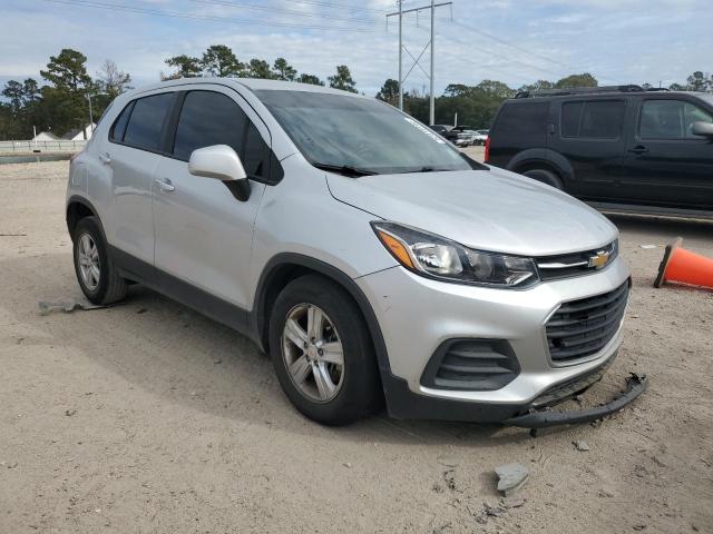 VIN KL7CJKSB8LB039350 2020 CHEVROLET TRAX no.4