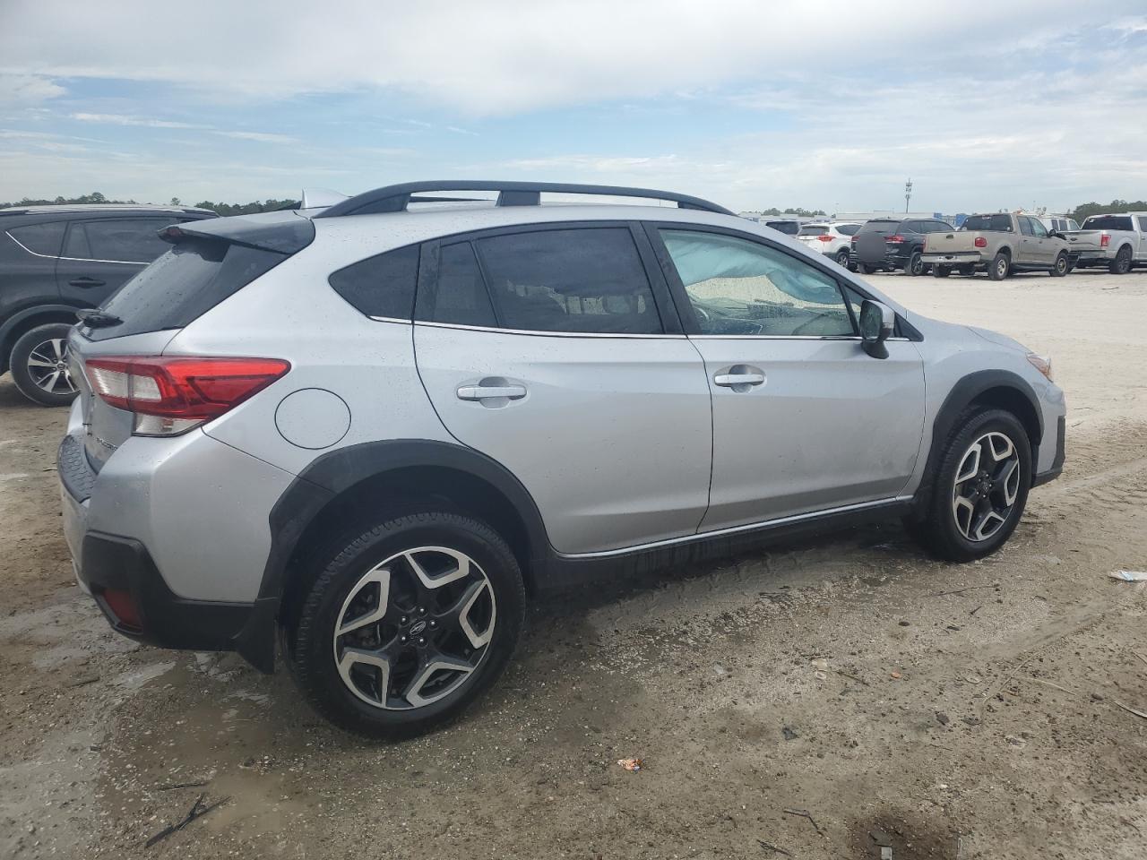 Lot #3038103223 2019 SUBARU CROSSTREK