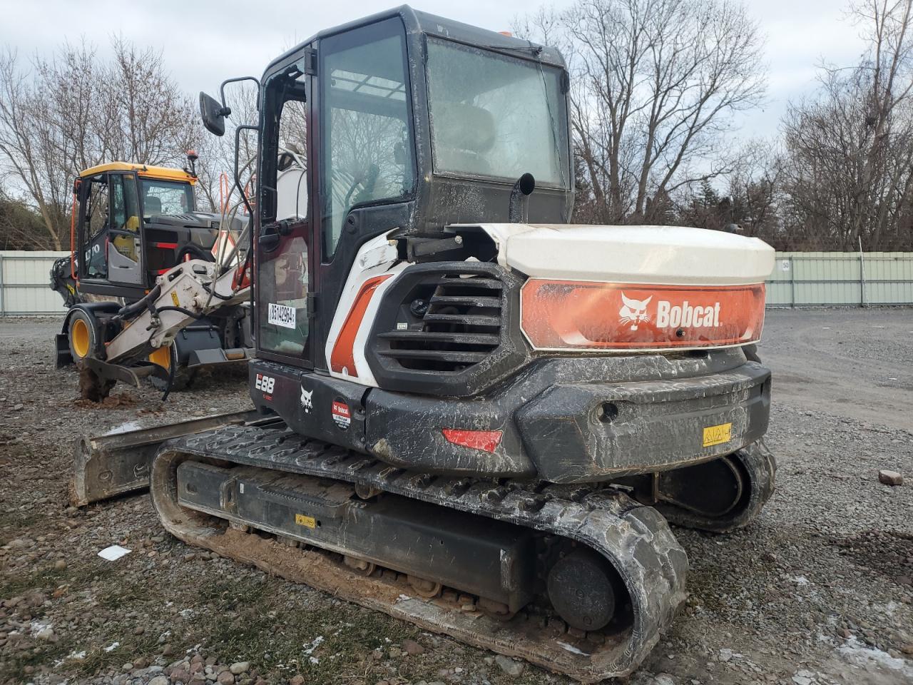 Lot #3029348780 2023 BOBCAT E88