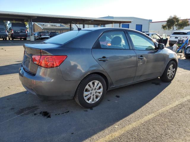 VIN KNAFU4A23D5731906 2013 KIA FORTE no.3