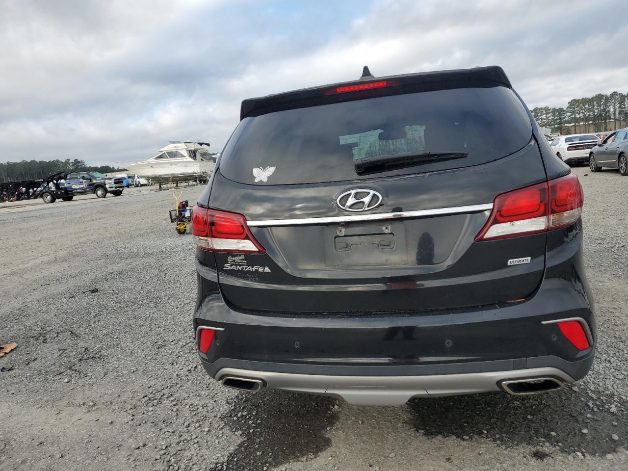 Lot #3041900857 2017 HYUNDAI SANTA FE S