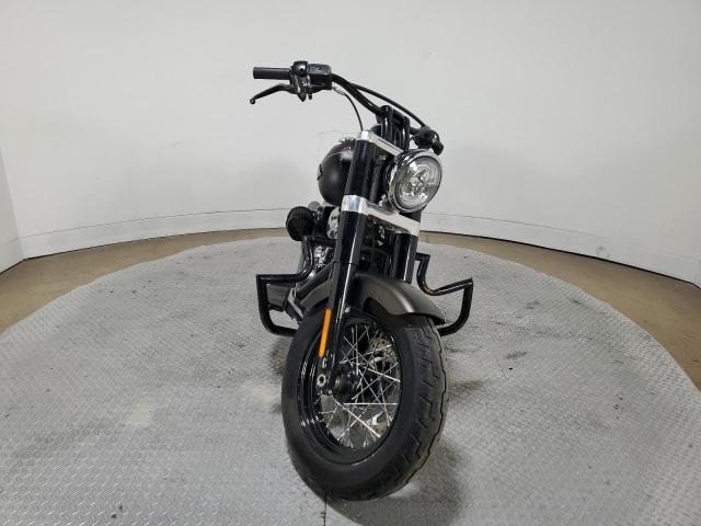 2021 HARLEY-DAVIDSON FLSL 1HD1YDJ10MB064849