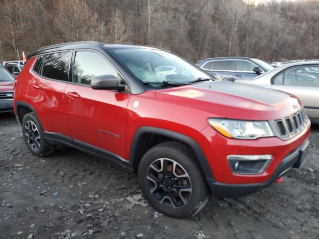 VIN 3C4NJDDB2KT775766 2019 JEEP COMPASS no.4