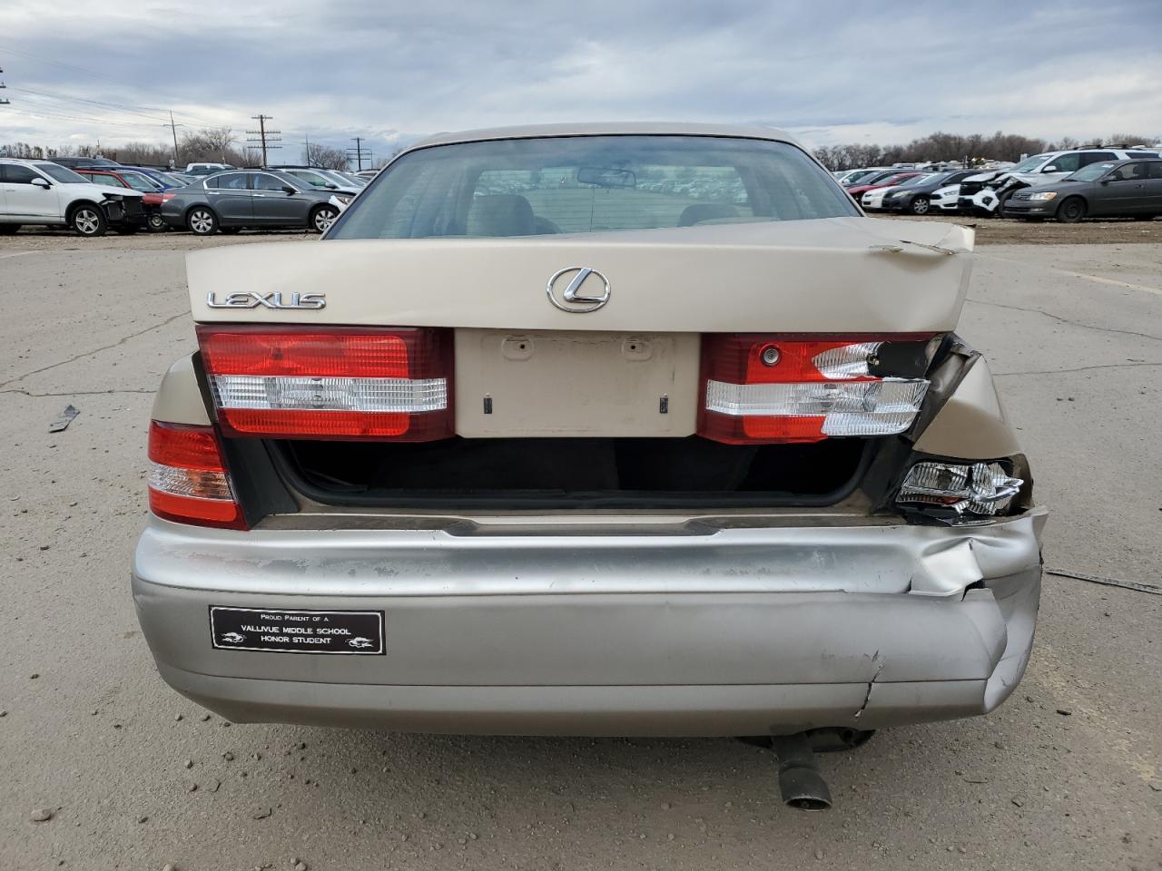 Lot #3041811430 2001 LEXUS ES 300