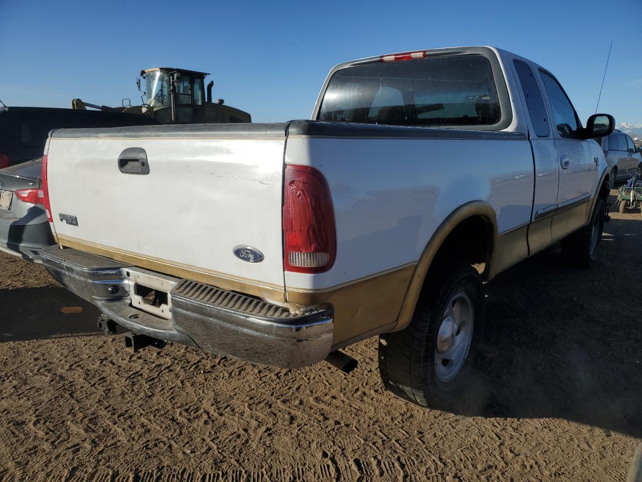 Lot #3029622075 2001 FORD E-150