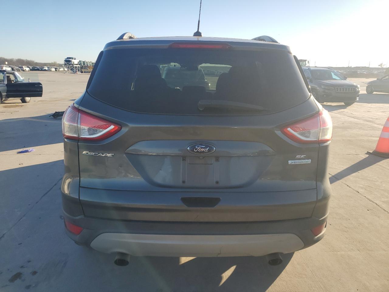 Lot #3032999013 2015 FORD ESCAPE SE