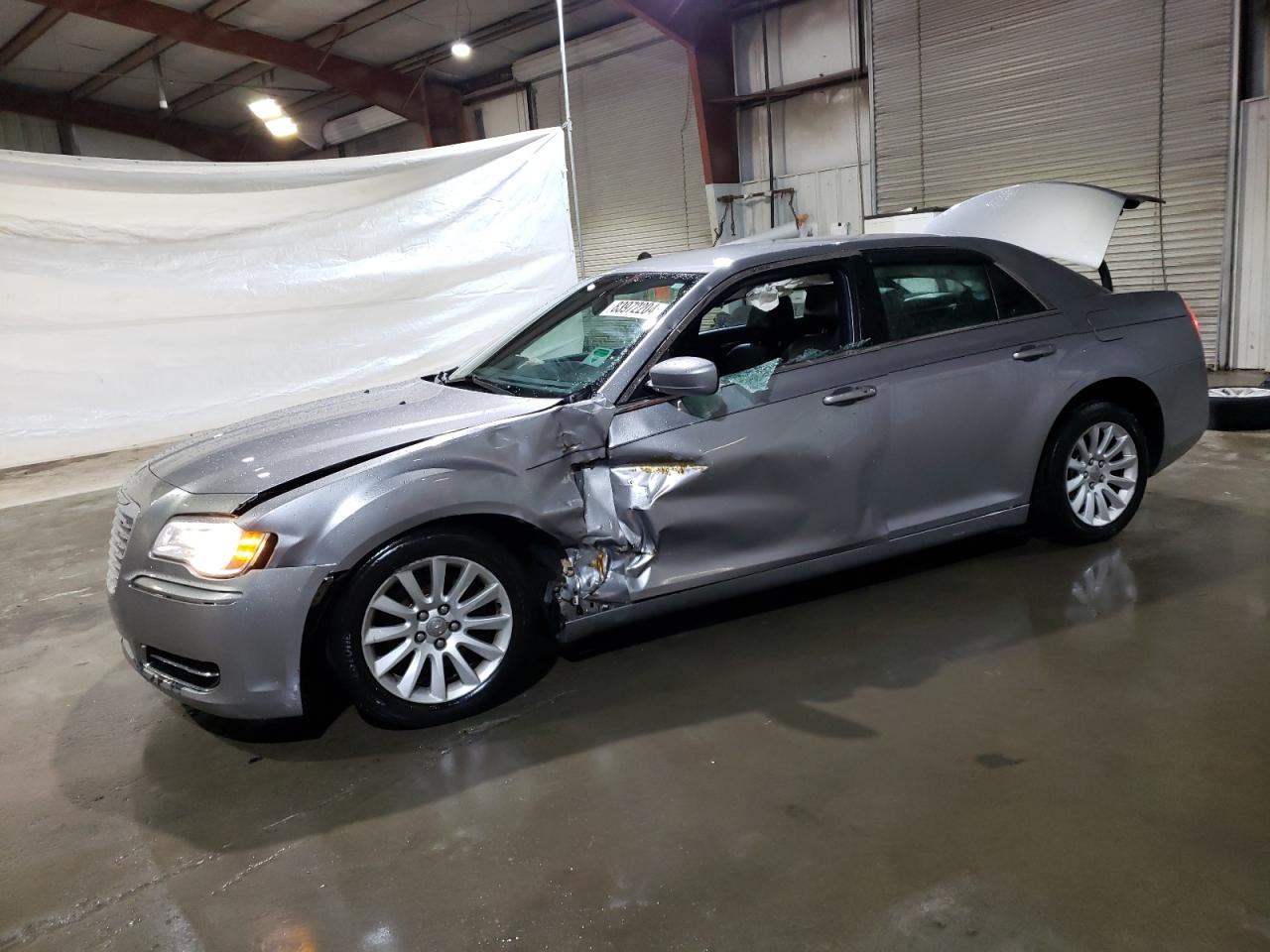  Salvage Chrysler 300