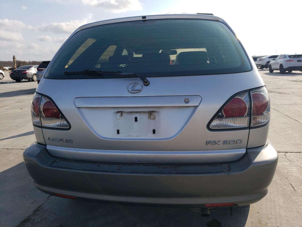 Lot #3053078621 2002 LEXUS RX 300