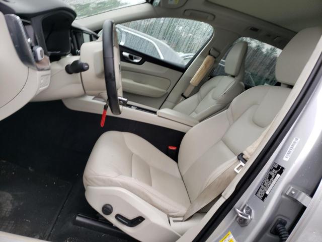 2021 VOLVO XC60 T6 MO YV4A22RK0M1748839