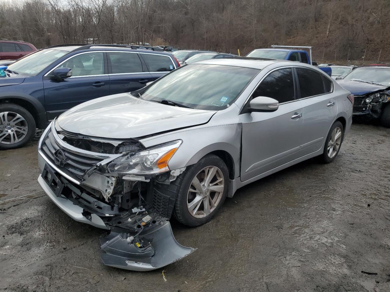  Salvage Nissan Altima