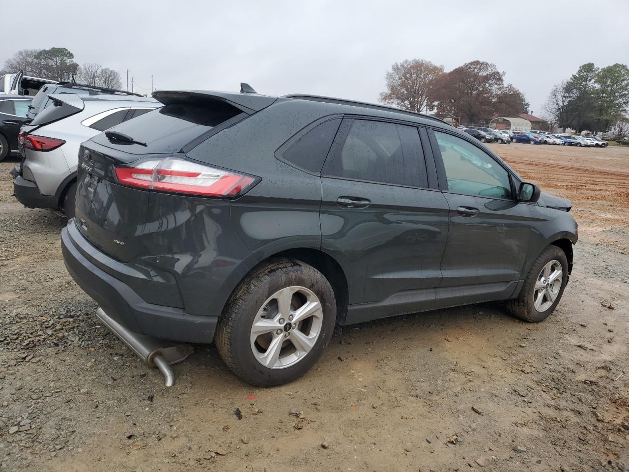 FORD EDGE SE