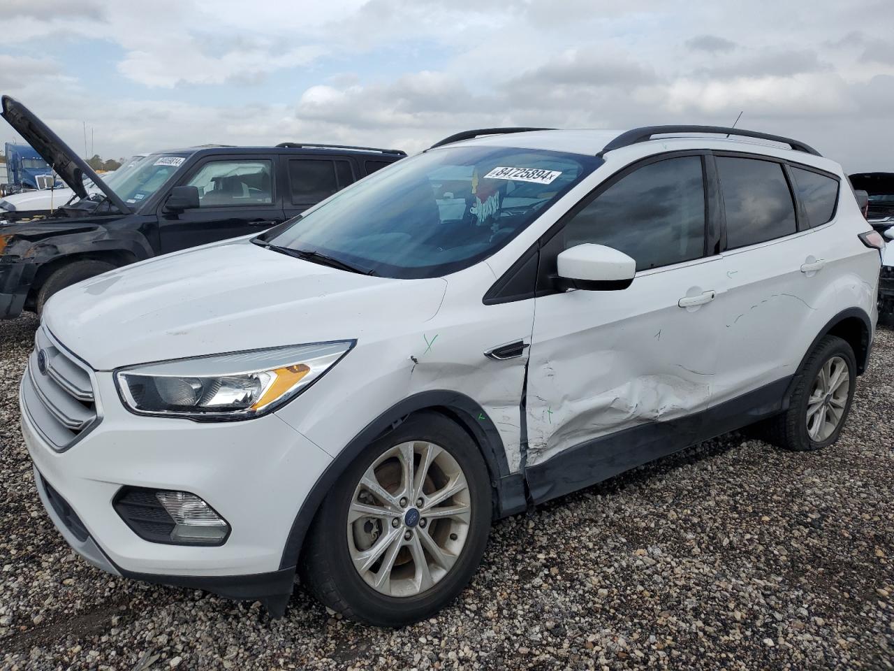  Salvage Ford Escape