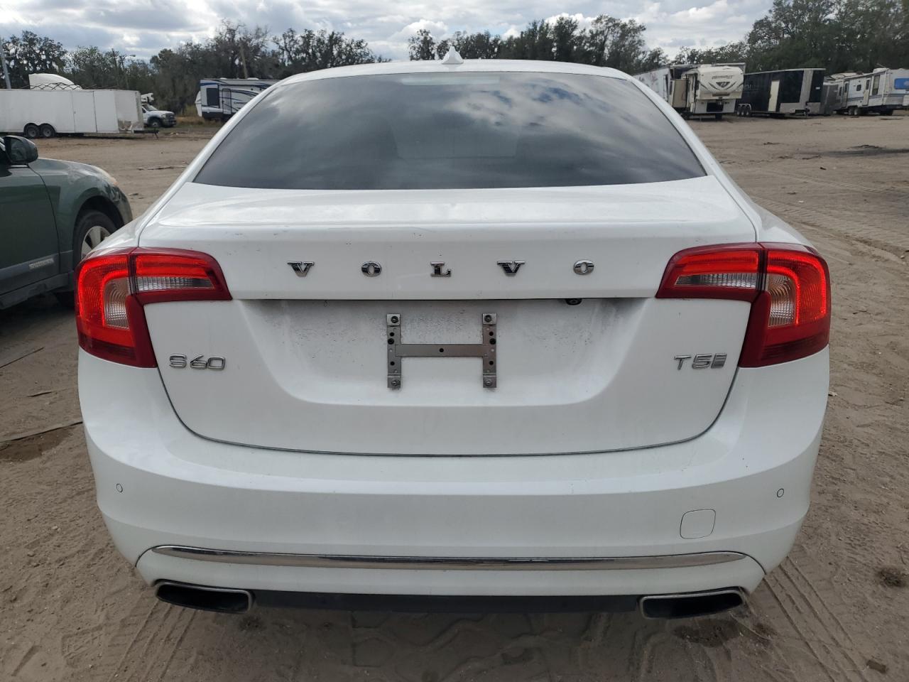 Lot #3030644087 2016 VOLVO S60 PREMIE