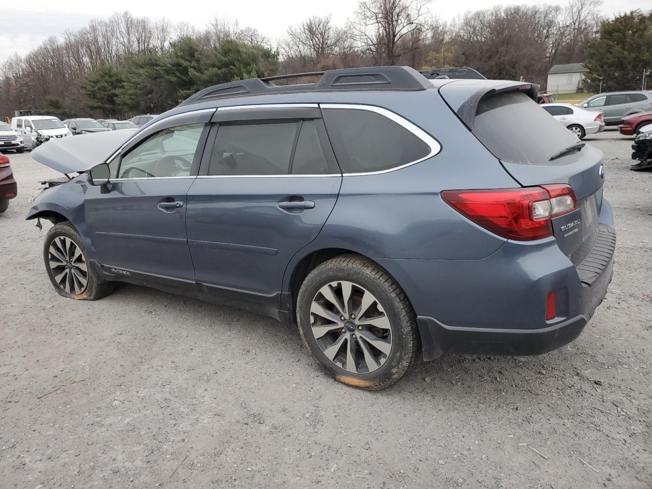 Lot #3033327819 2015 SUBARU OUTBACK 2.